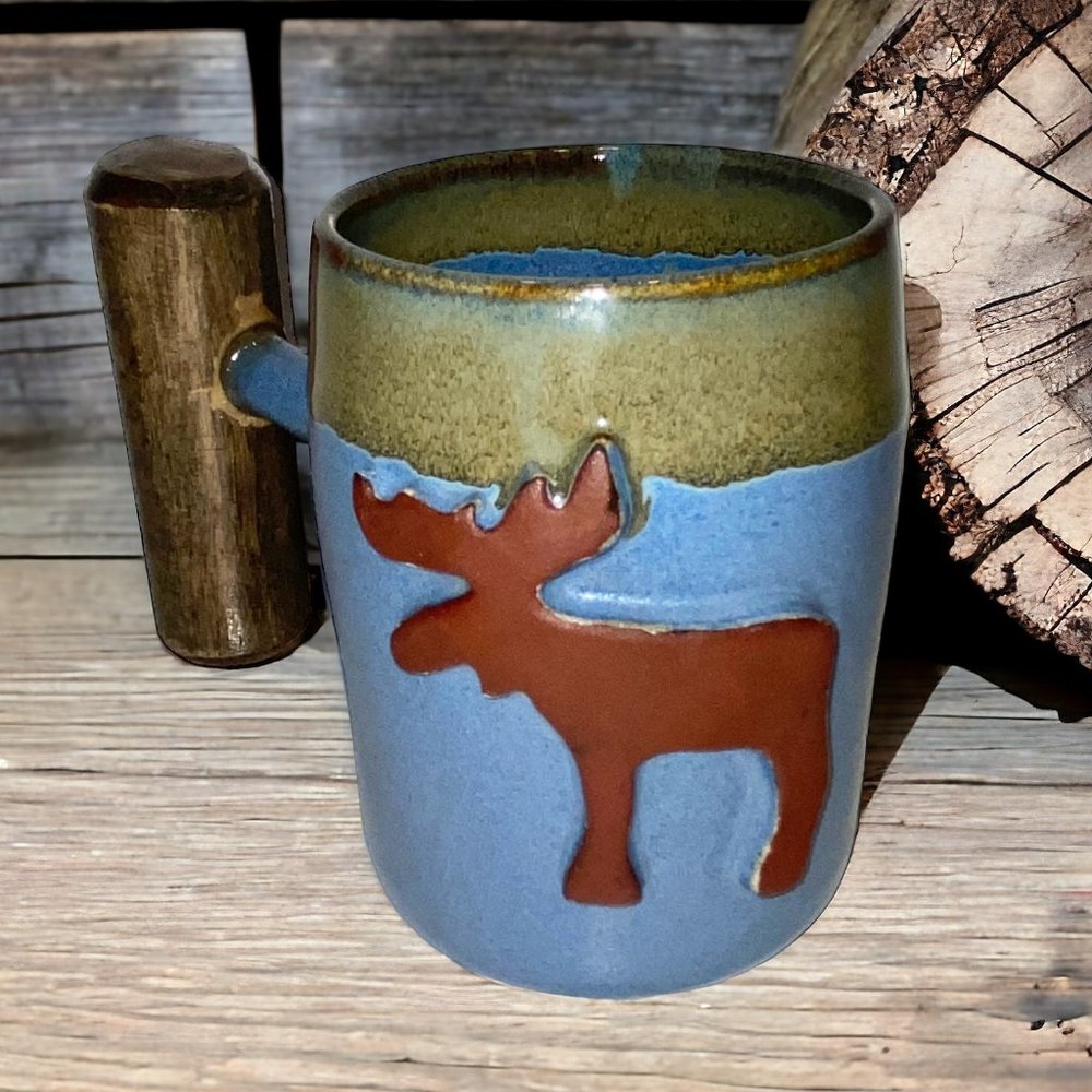 Pottery Rustic Cabin Moose Coffee Mug Blue Tan Brown